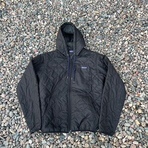 Patagonia puffer jacket
